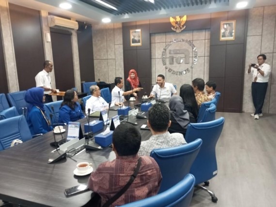 Sesi Foto Bersama